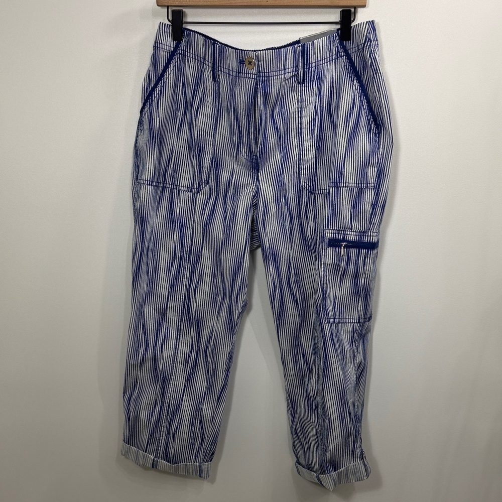 Chico's Blue and White Striped Cargo Capri Pants size 10. NWT